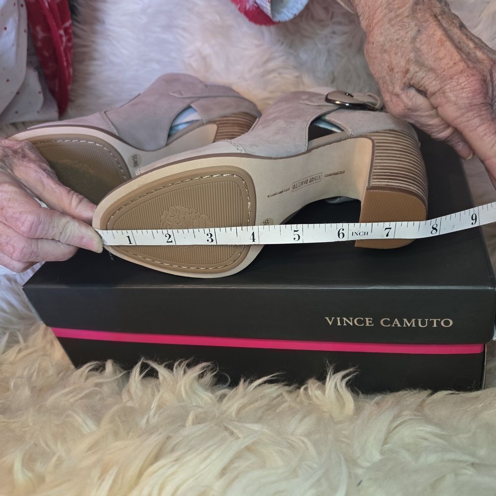 Vince Camuto Whiskey Sandals - Picture 5 of 7
